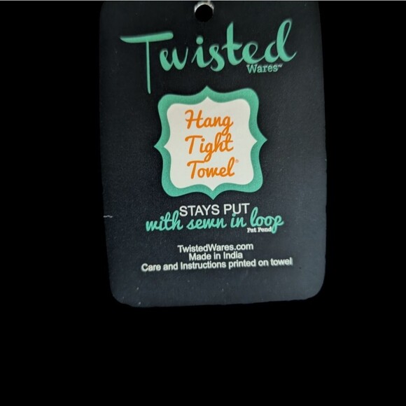 Twisted Wares SET OF 2- THERE GOES MY LAST F & F DISH SH!$ Dishtowel - Picture 7 of 10